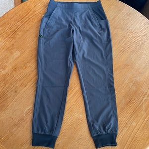 Planet Koi Scrub Set